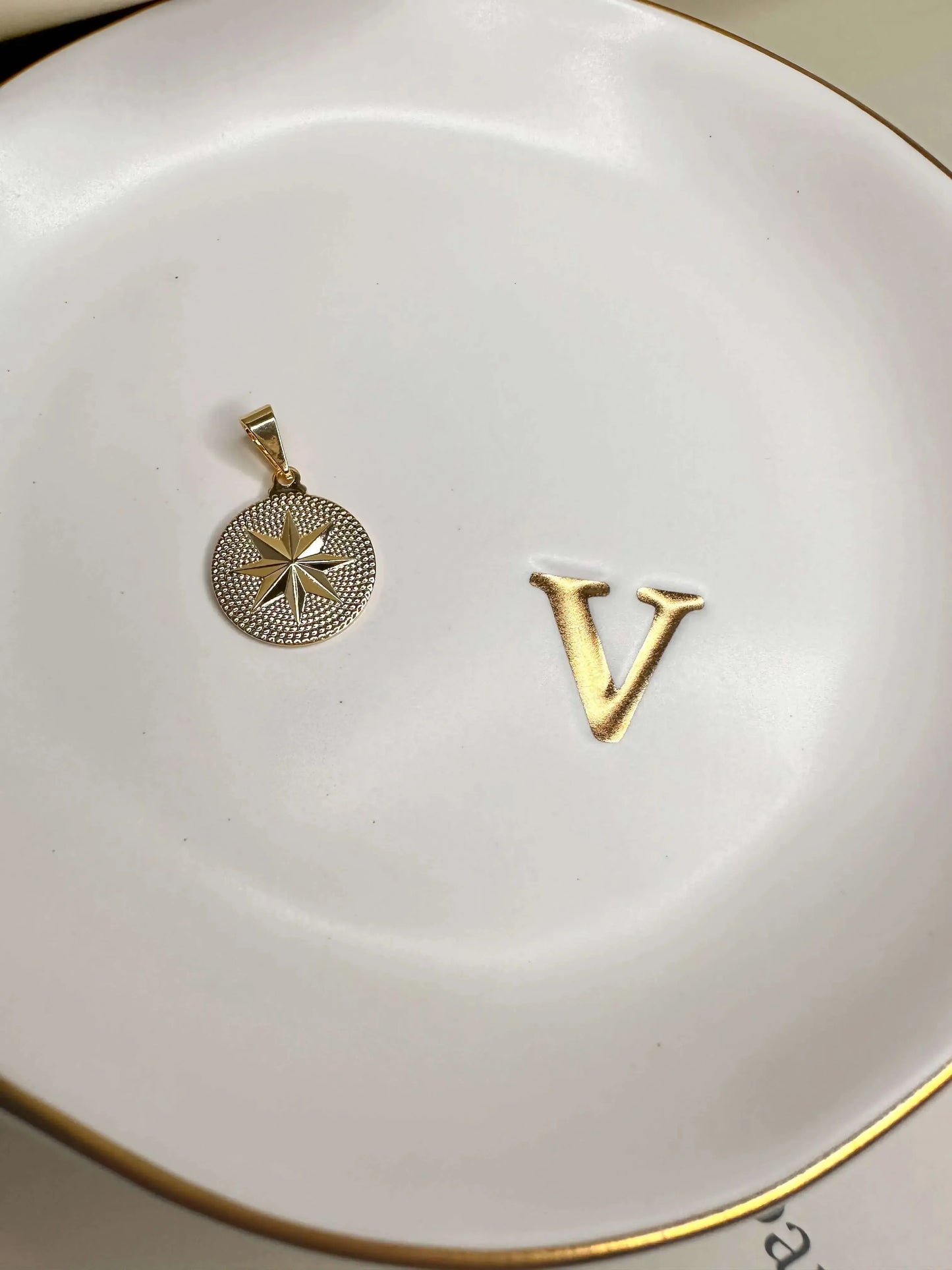 Velani Compass Star Pendant