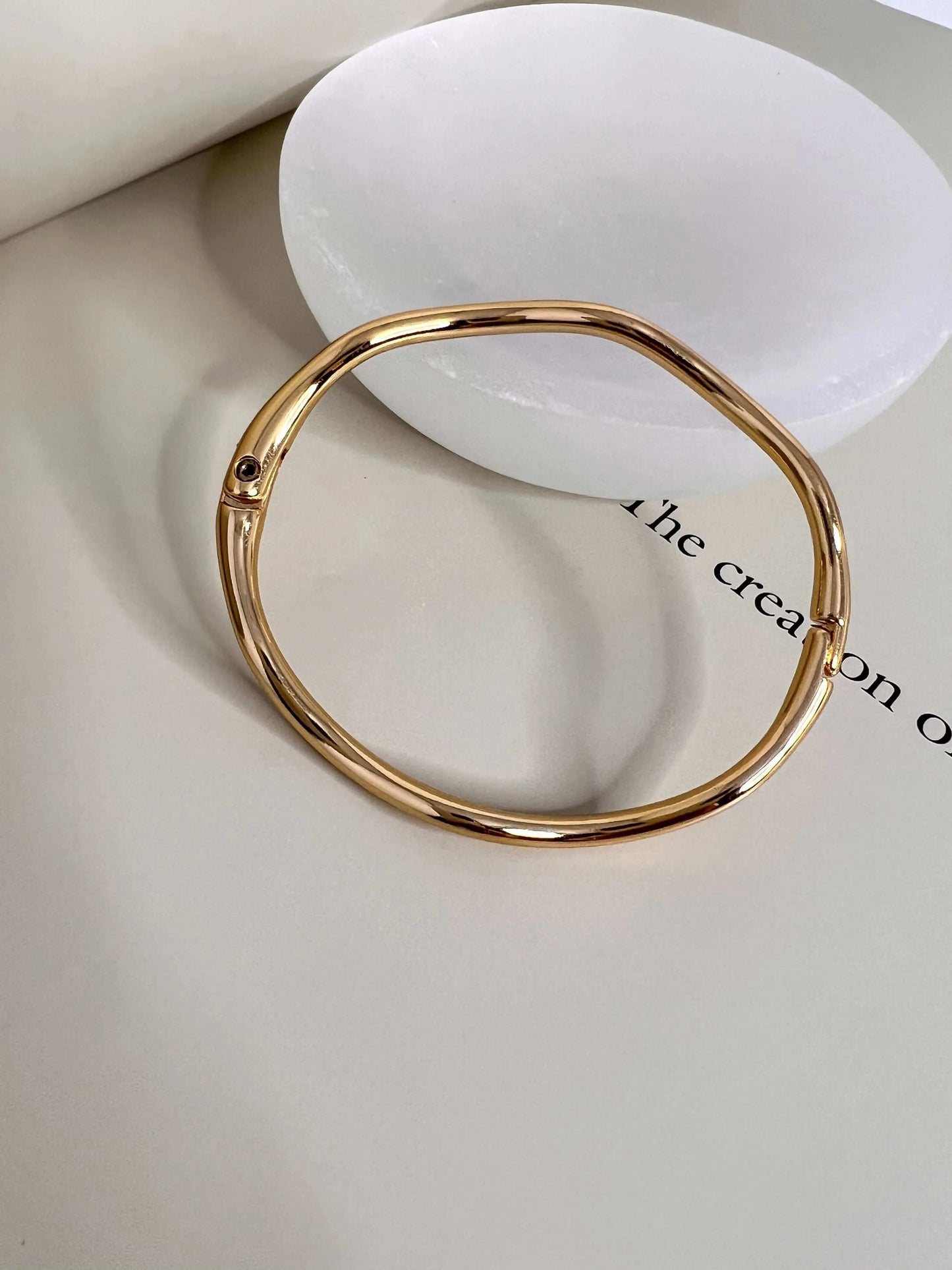 Velani Wavy Bracelet