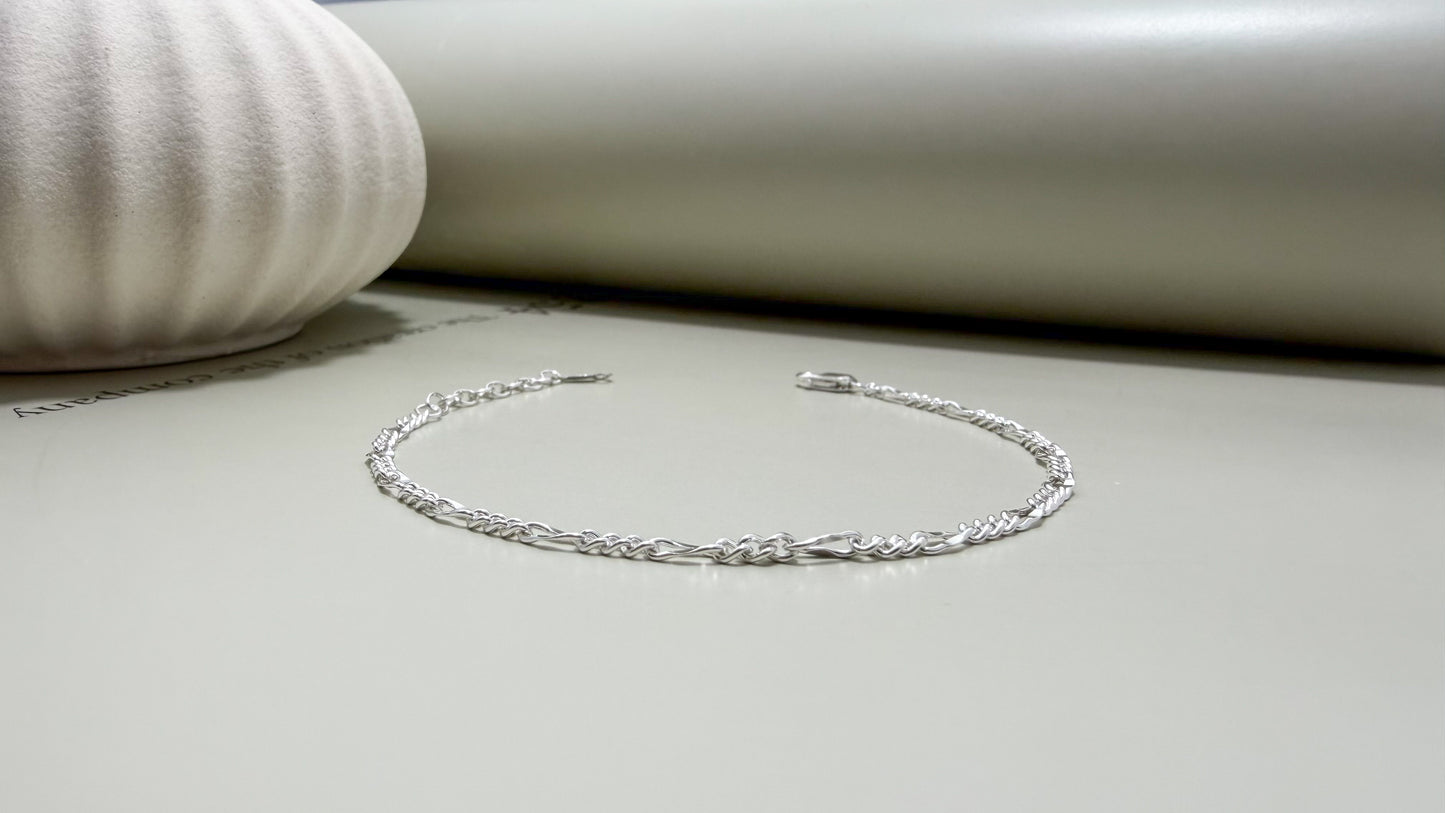 Velani Jewelry Dapped Figaro Bracelet – Sterling Silver