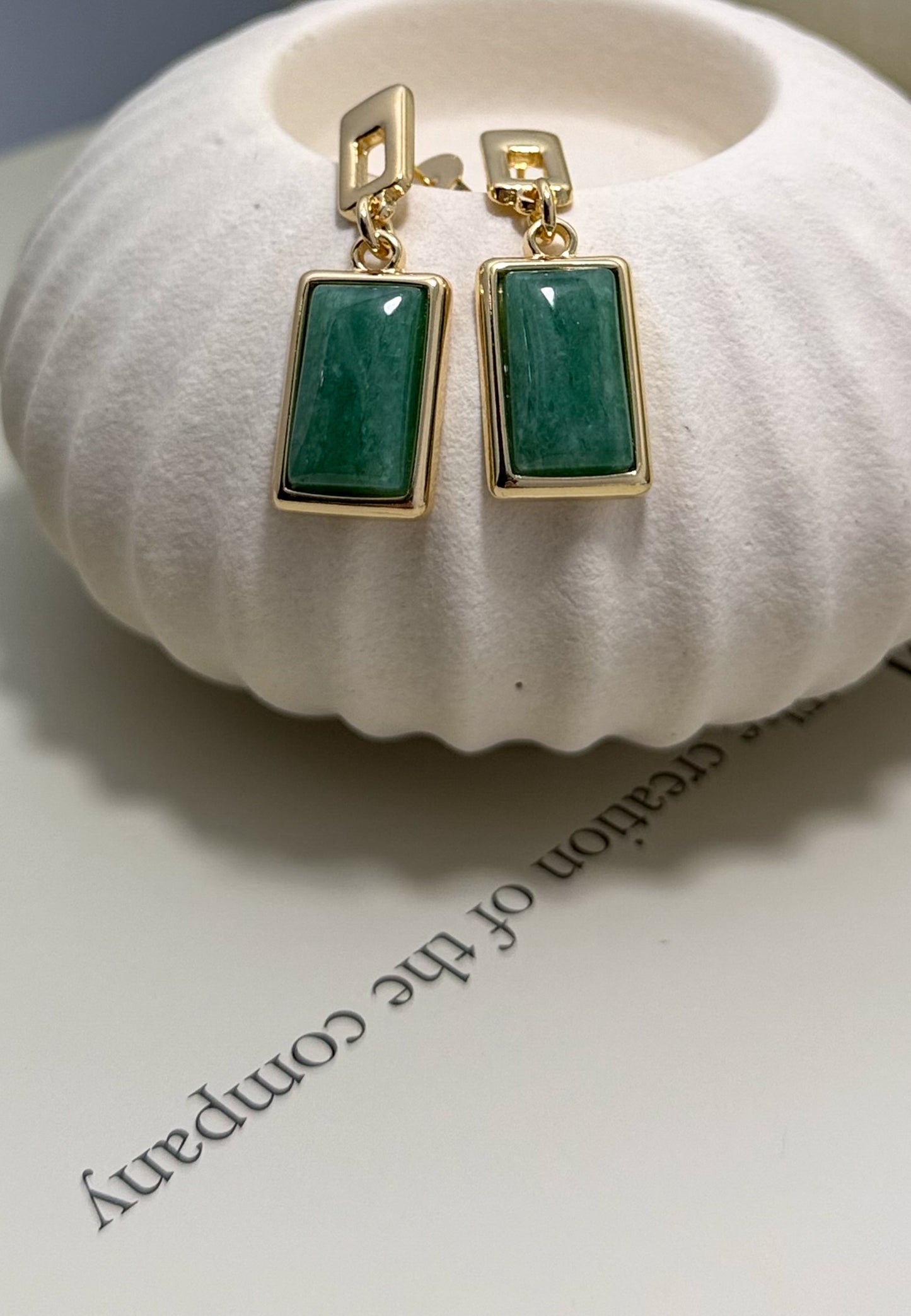 Velani Jewelry Verde Forma Dangling Earrings