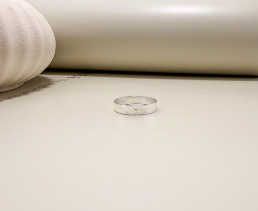 Velani Jewelry Hammered Band - Sterling Silver