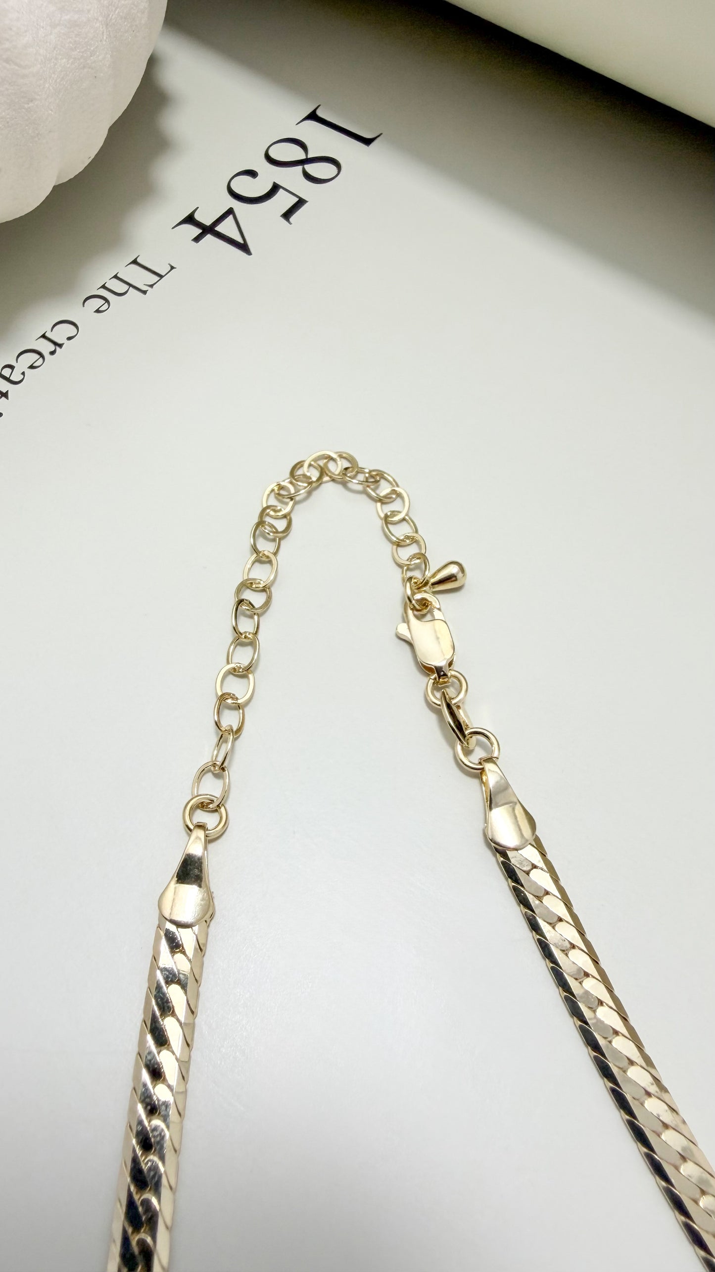 Diamond Cut Herringbone Choker Necklace – Velani Jewelry