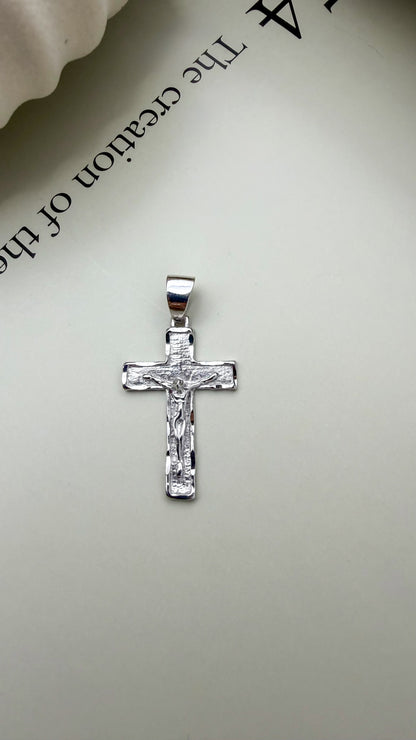 Sterling Silver Diamond Cut Crucifix Pendant – Velani Jewelry