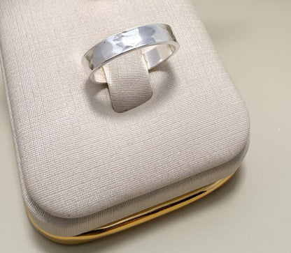 Velani Jewelry Hammered Band - Sterling Silver