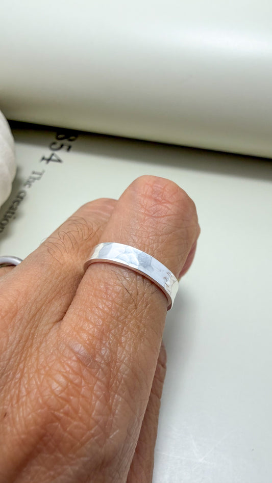 Velani Jewelry Hammered Band - Sterling Silver