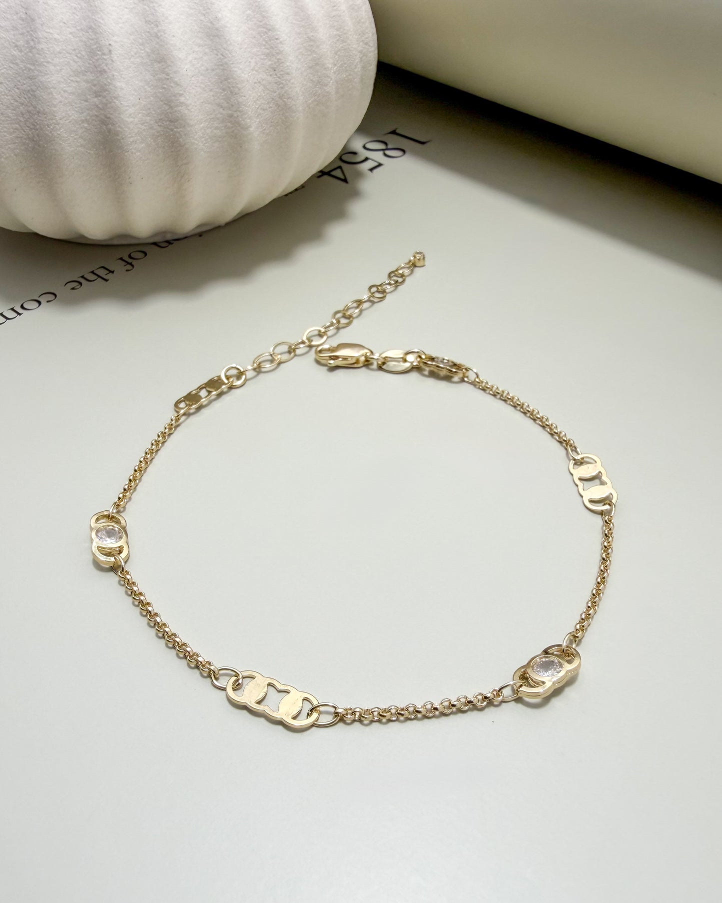 Interlocking Link Bezel CZ Anklet – Velani Jewelry