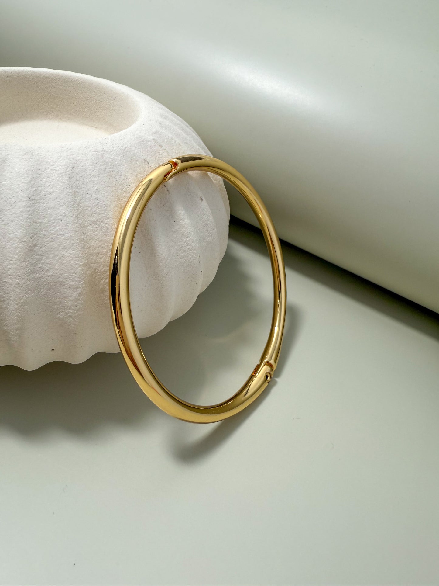 Velani Jewelry Island Bangle Bracelet