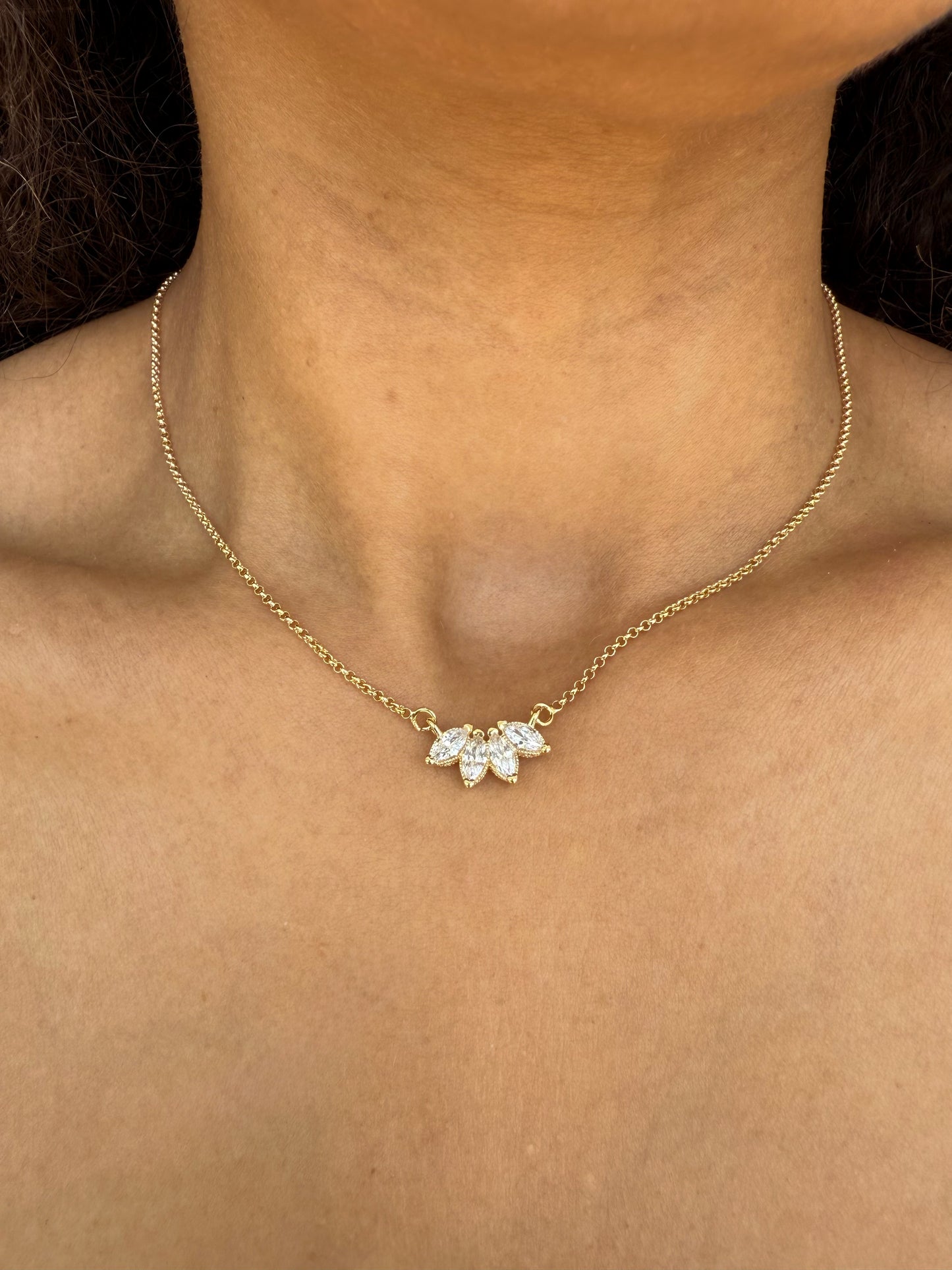 Velani Jewelry Like Flower Necklace