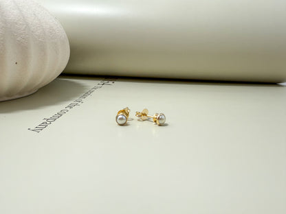 Velani Jewelry Pearl Stud Earrings