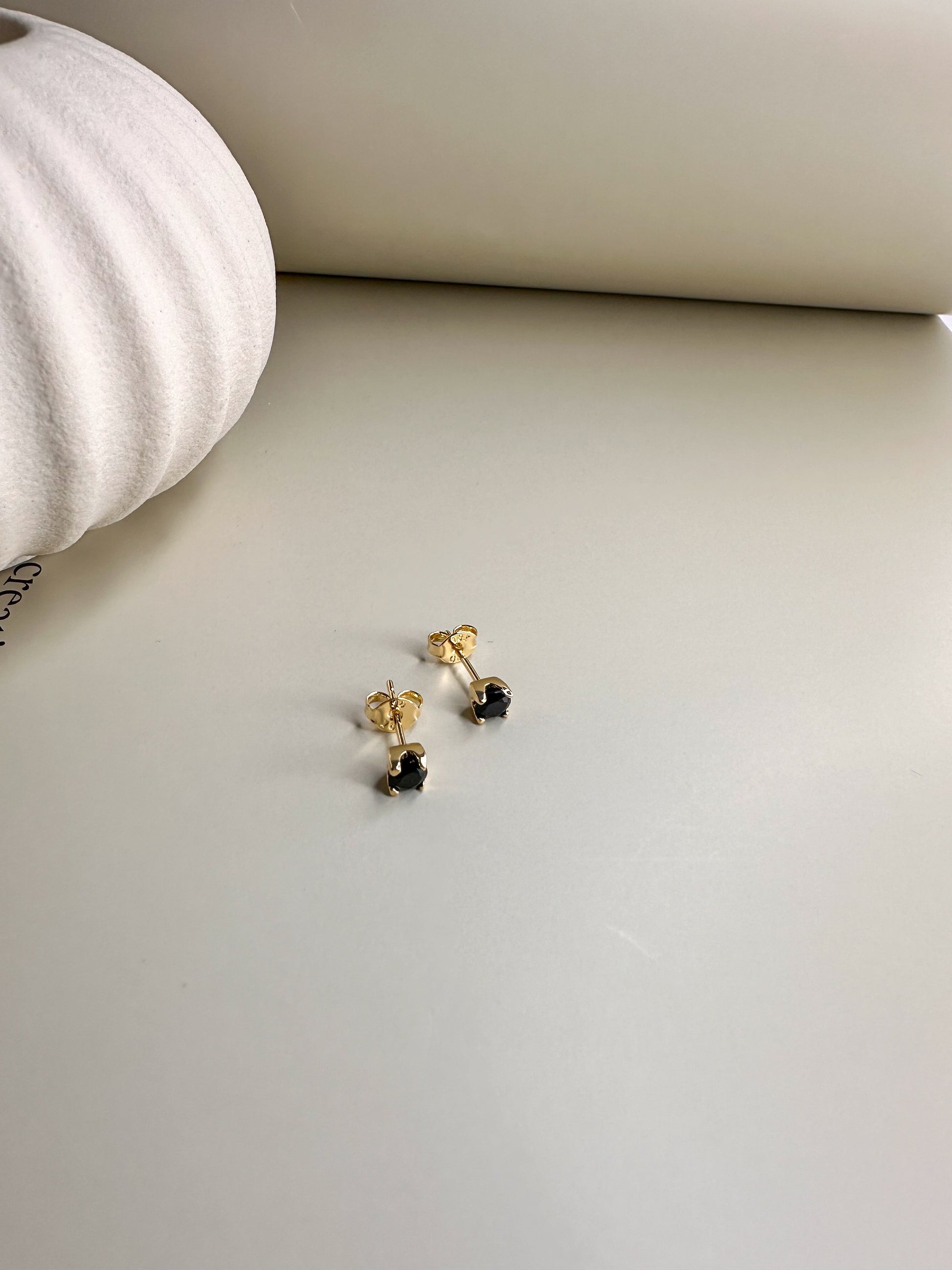 Velani Jewelry Prong Studs