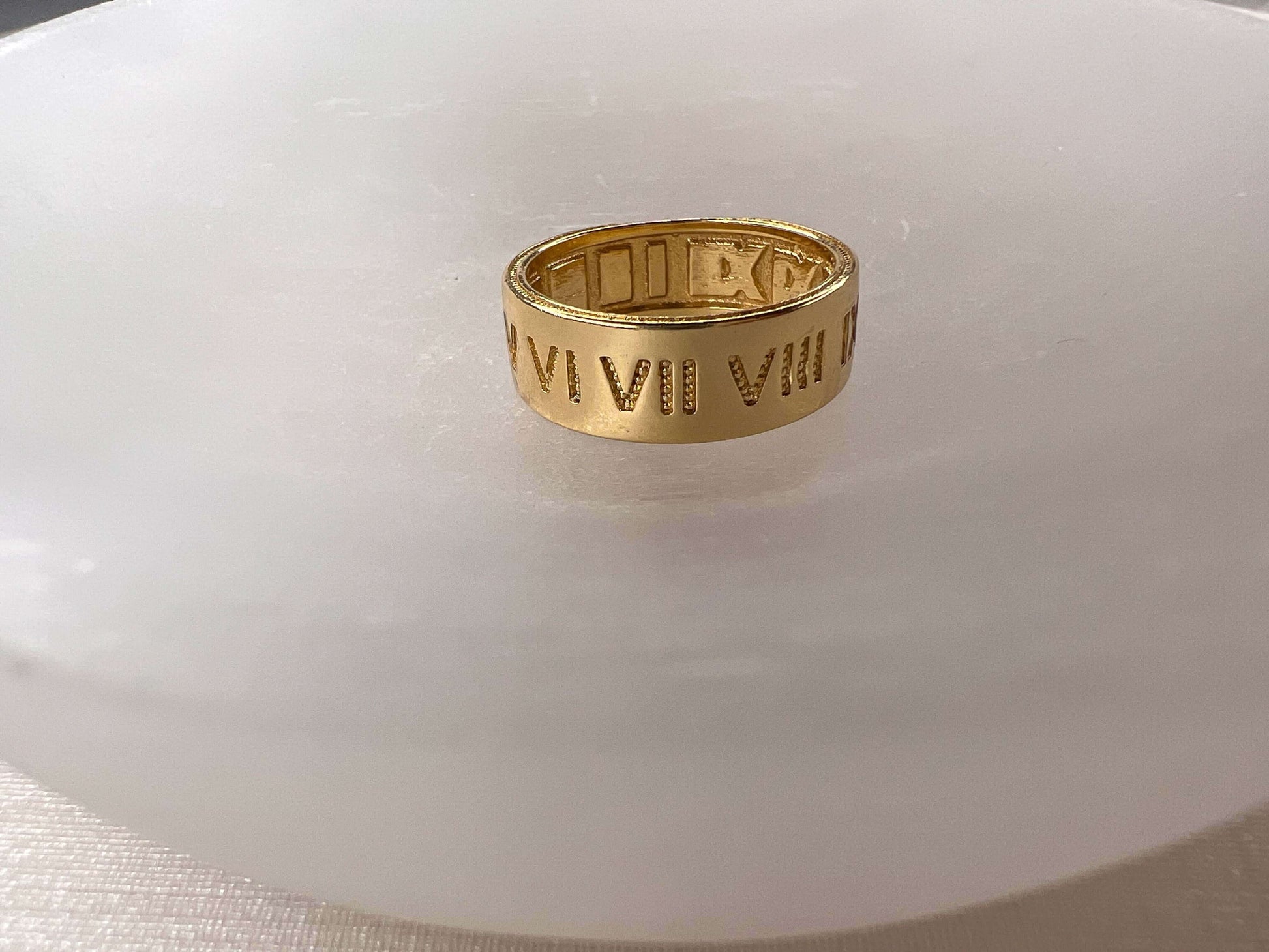 Velani Roman Numeral Ring