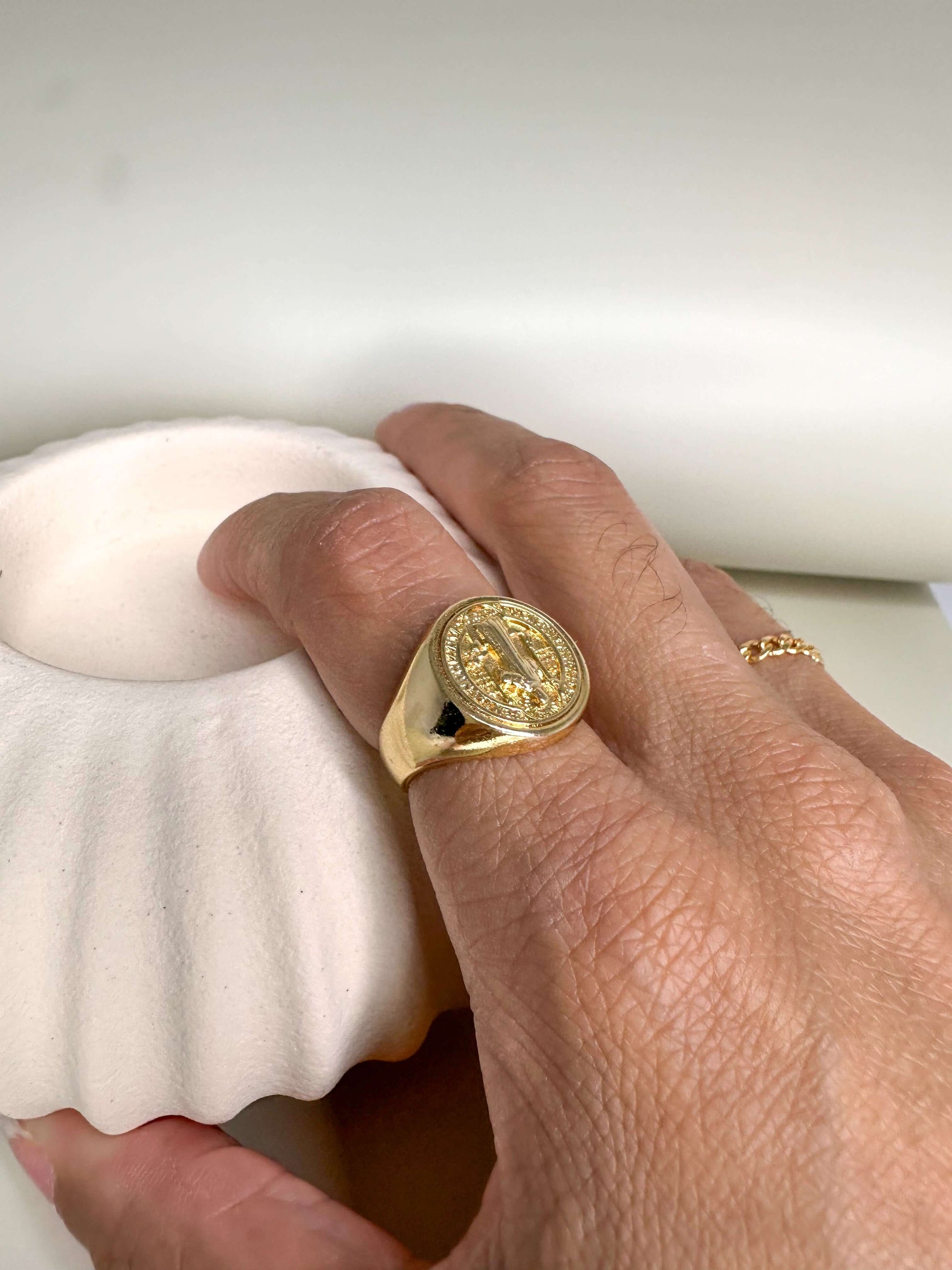 Velani Saint Benedict Ring