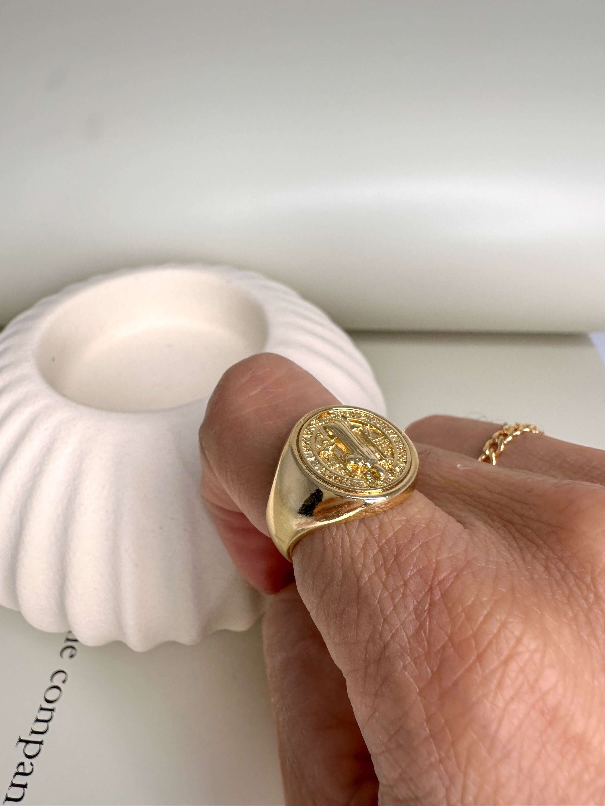 Velani Saint Benedict Ring